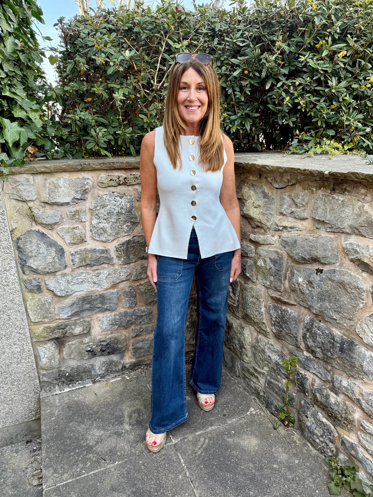 THISBE - Gold button knitted waistcoat