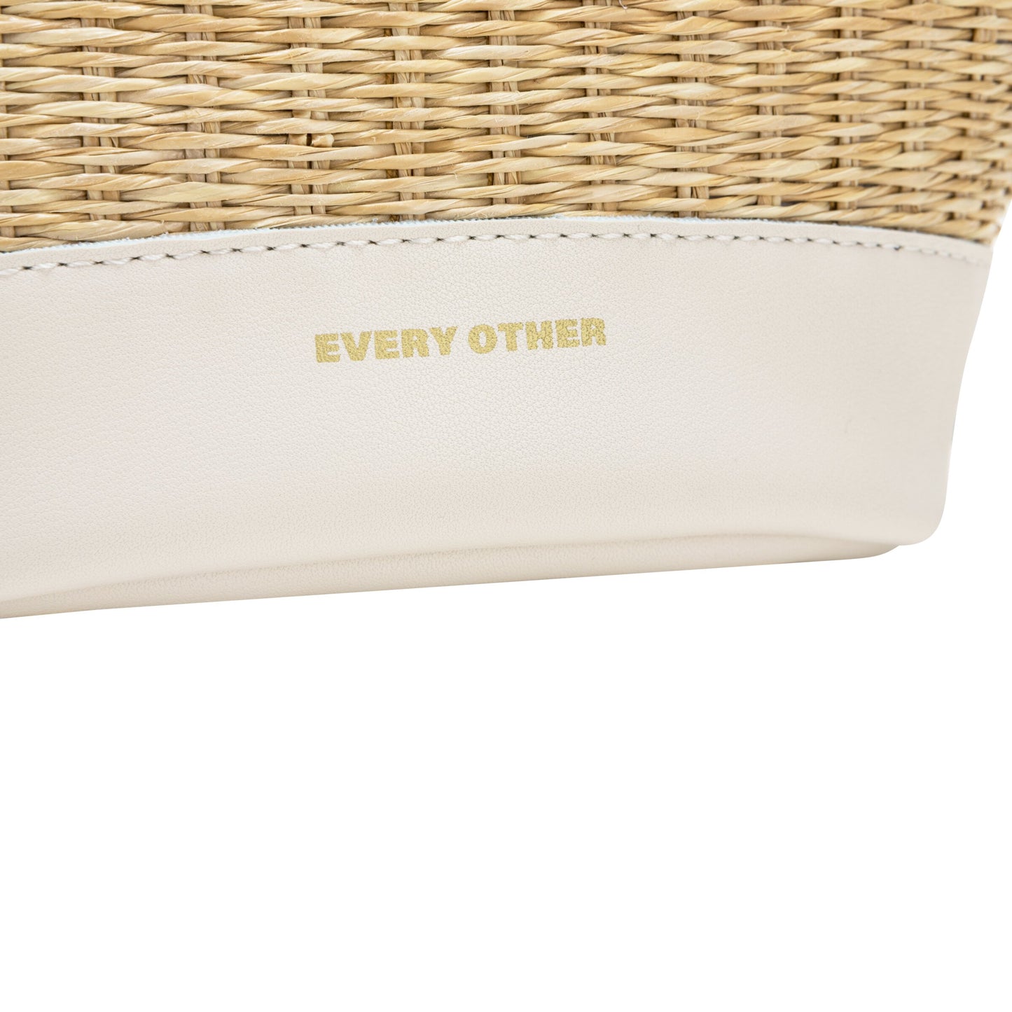 Every Other - 12048 - Mini straw grab bag