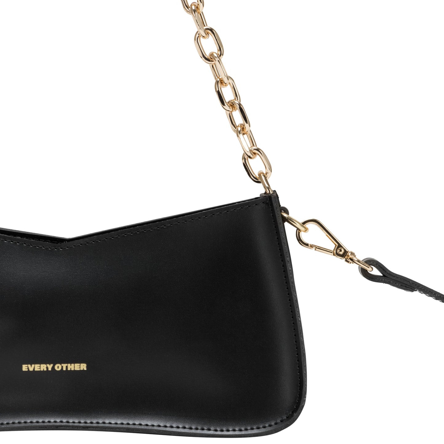 Every Other - 12065 - Chain detail baguette bag