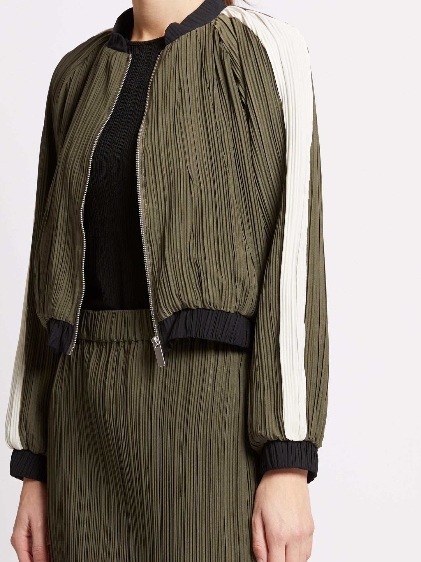 French Connection - 75ZAE - Niri Plisse Bomber Jacket