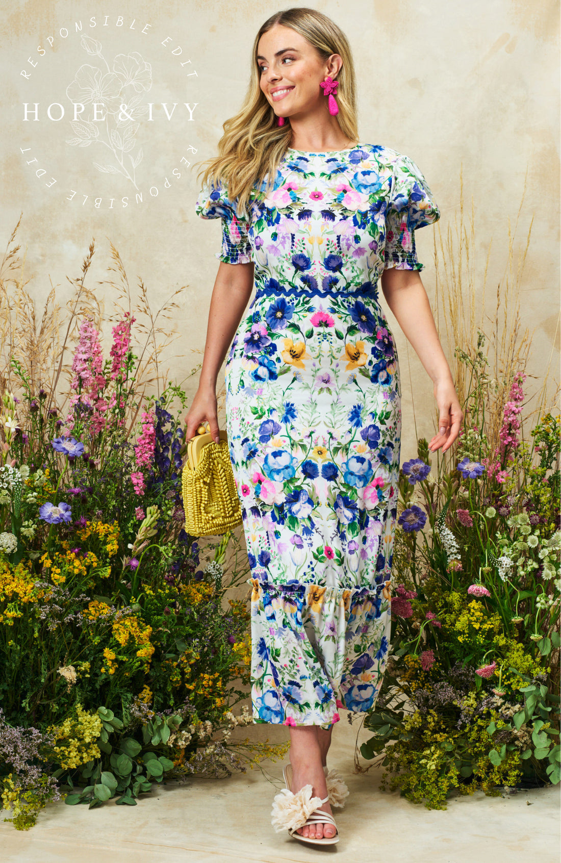 Hope & Ivy -
The Charlotte Ann - Puff Sleeve Maxi Dress with Bow Back