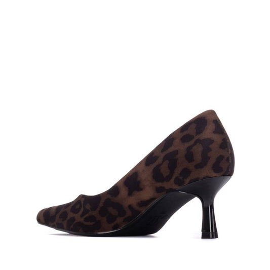 XTI Footwear - 144704 - Scuba fabric kitten heel court shoe in leopard