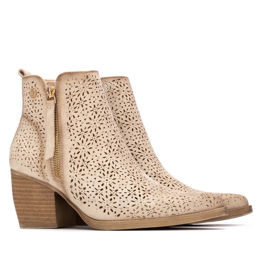 Xti - 145037 - Cut out detail ankle boot