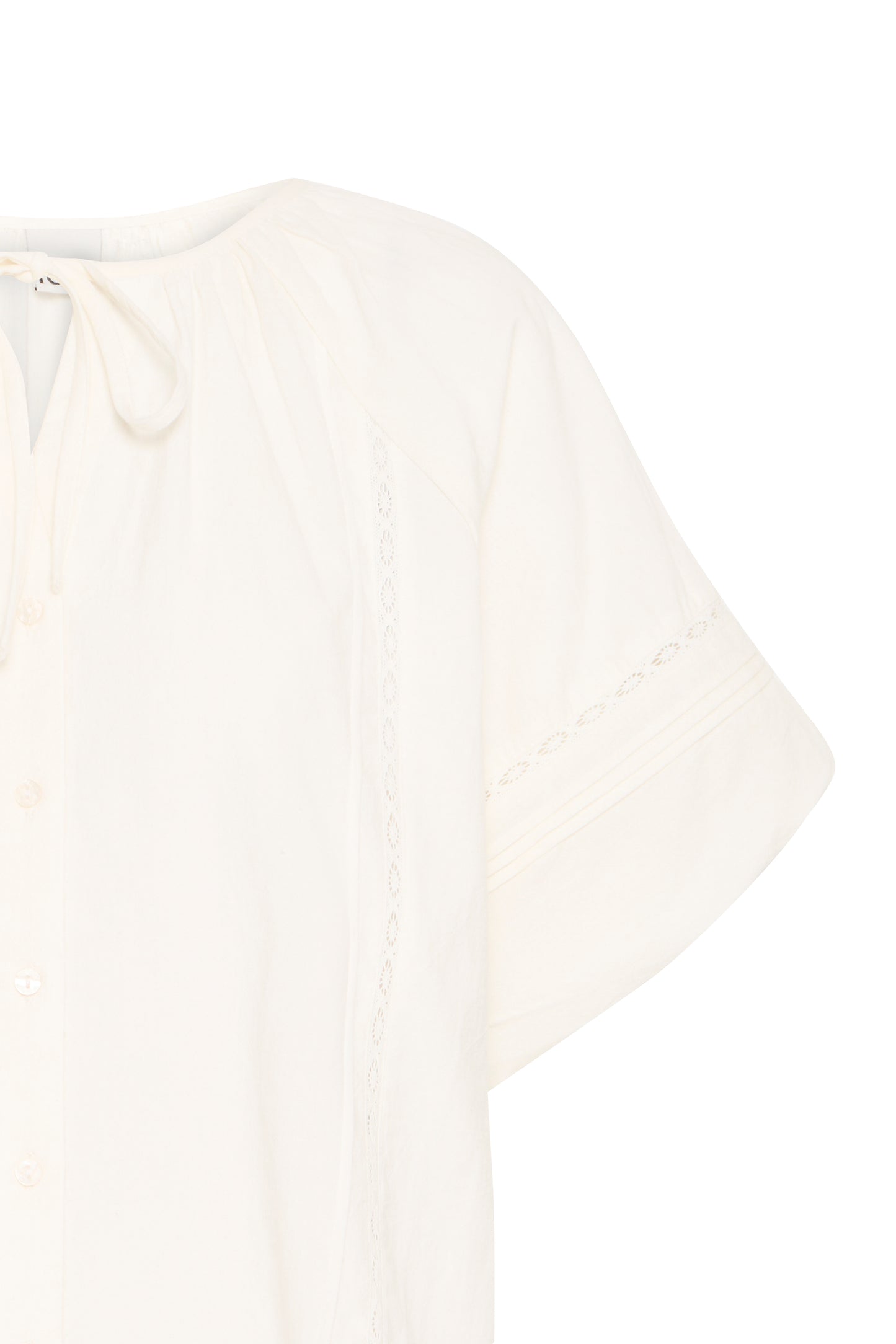 ICHI - UTAKO SH - Embroidery cut out detail puff sleeve top