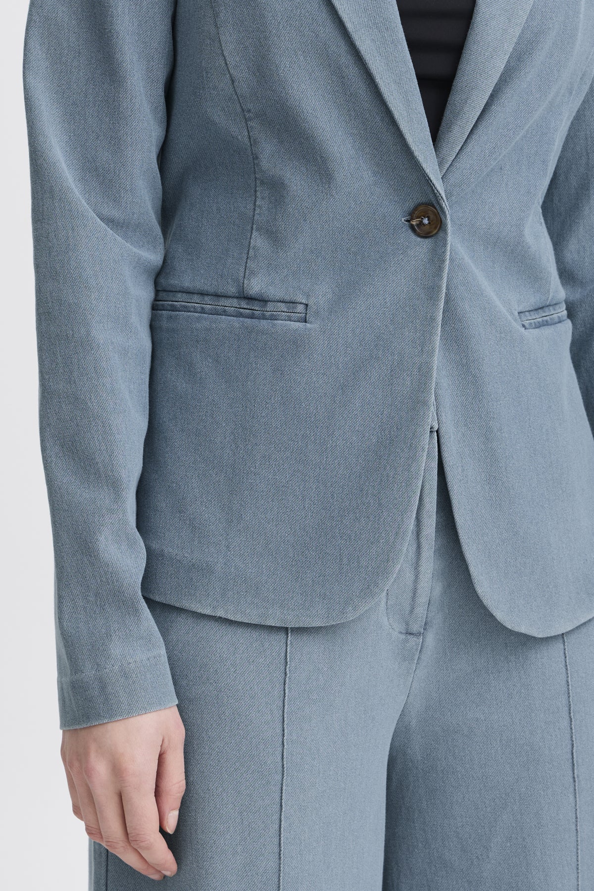 ICHI - KATE - Chambray Classic blazer