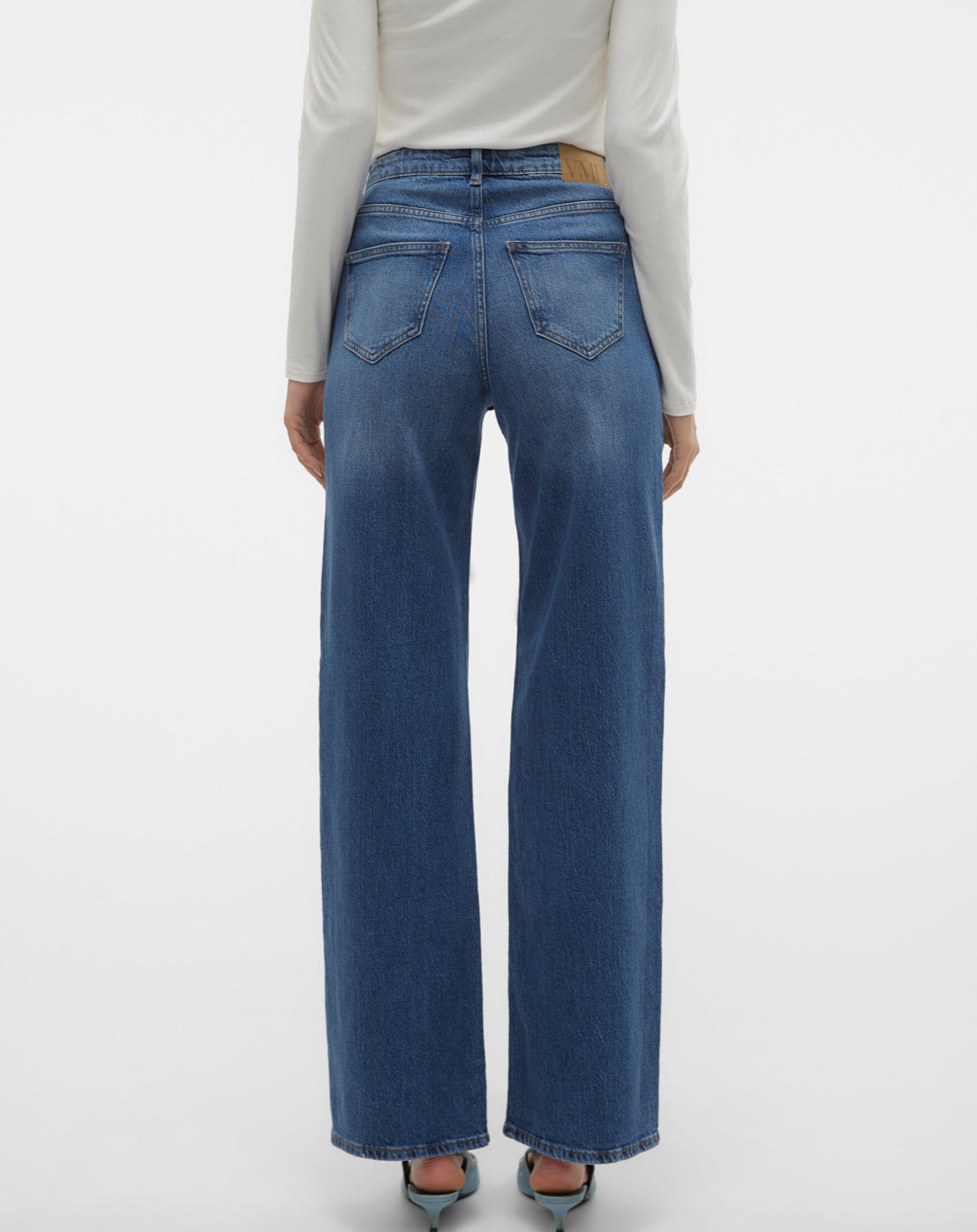 Vero Moda - TESSA - Wide leg high rise denim jeans