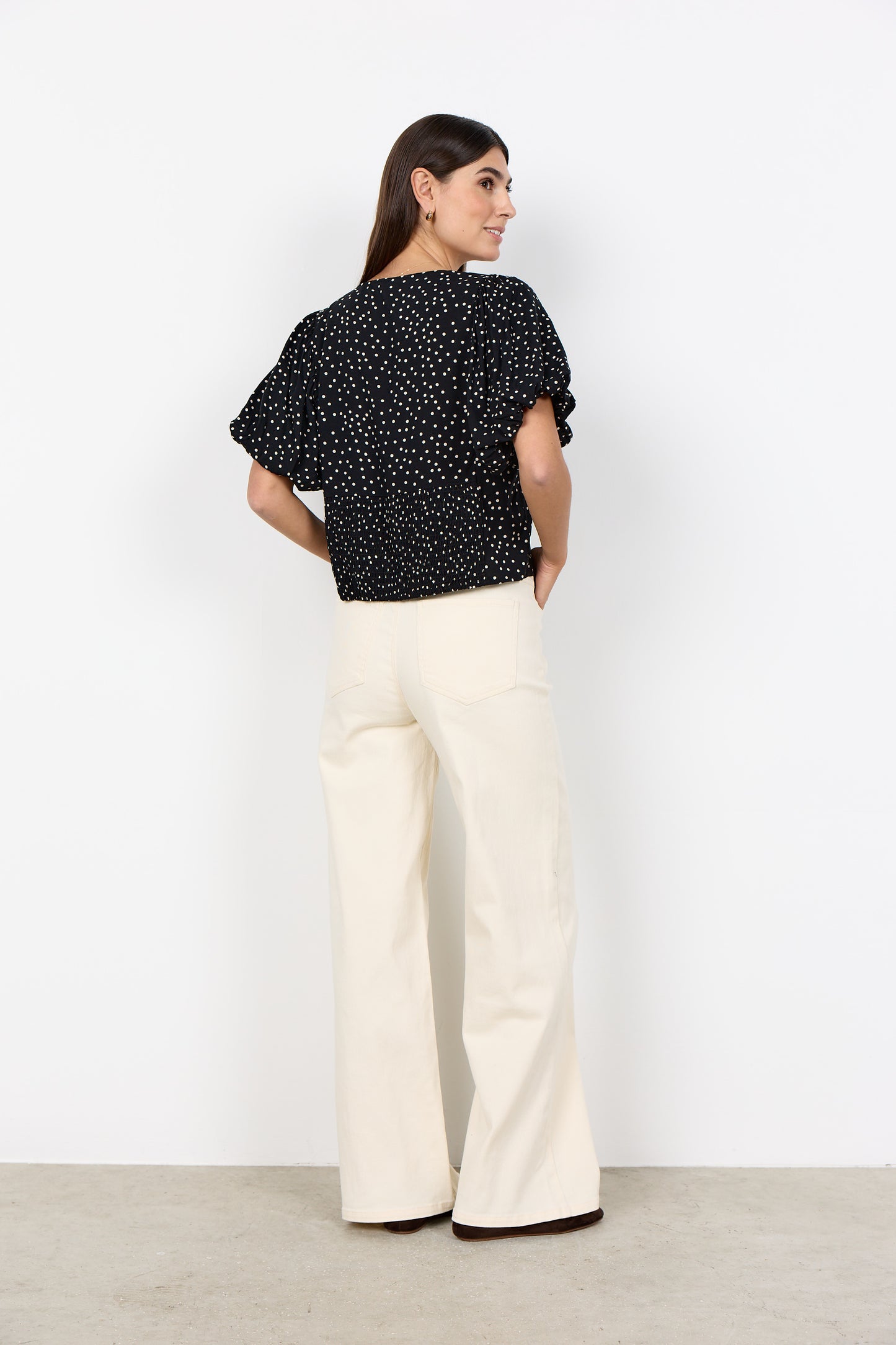 Soya Concept - GILDA 1 - Polka dot puff sleeve v.neck top
