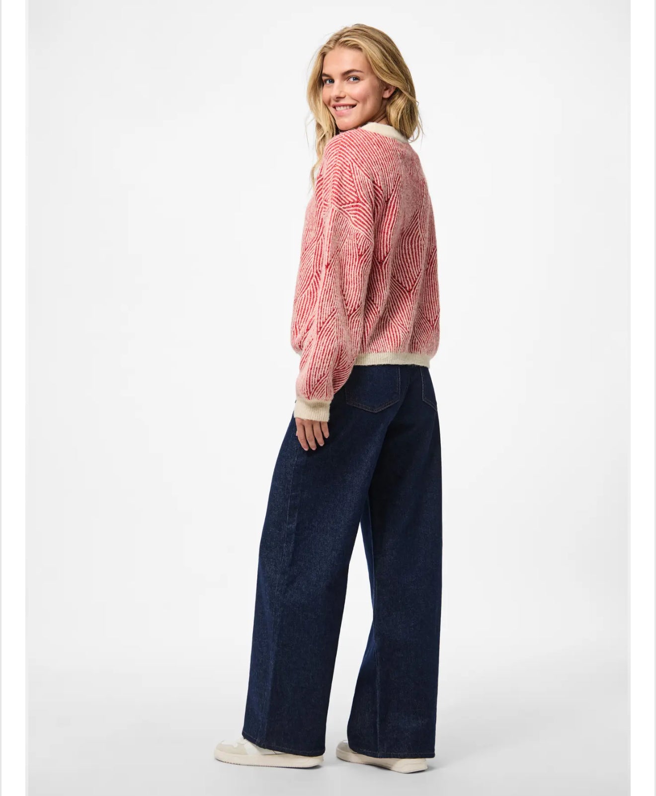 Pieces - JENNA - Geometric print knitted jumper