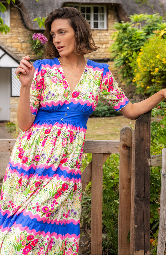 Hope & Ivy - The Jo - V. Neck Full Skirt Tea Dress with Puff Sleeves