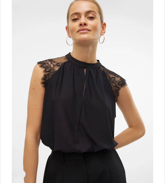 Vero Moda - MILLA - Lace detail sleeveless top