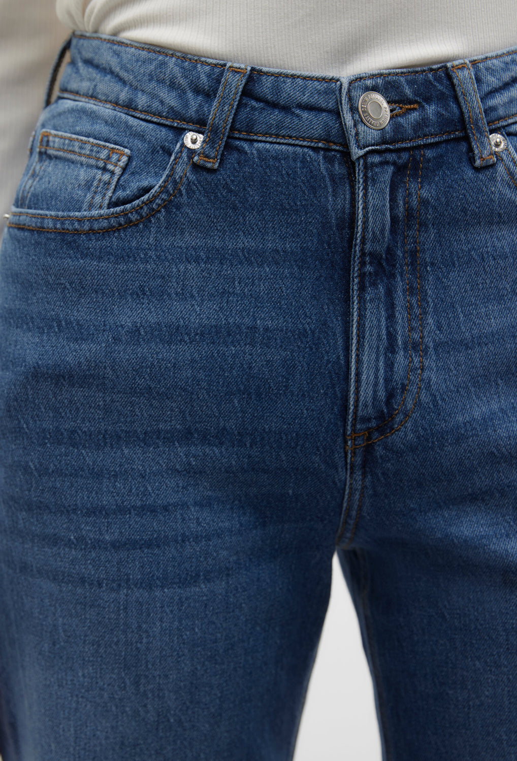 Vero Moda - TESSA - Wide leg high rise denim jeans