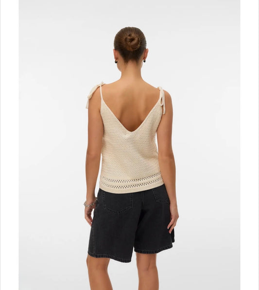 Vero Moda - SALTY - Crochet tie top cami