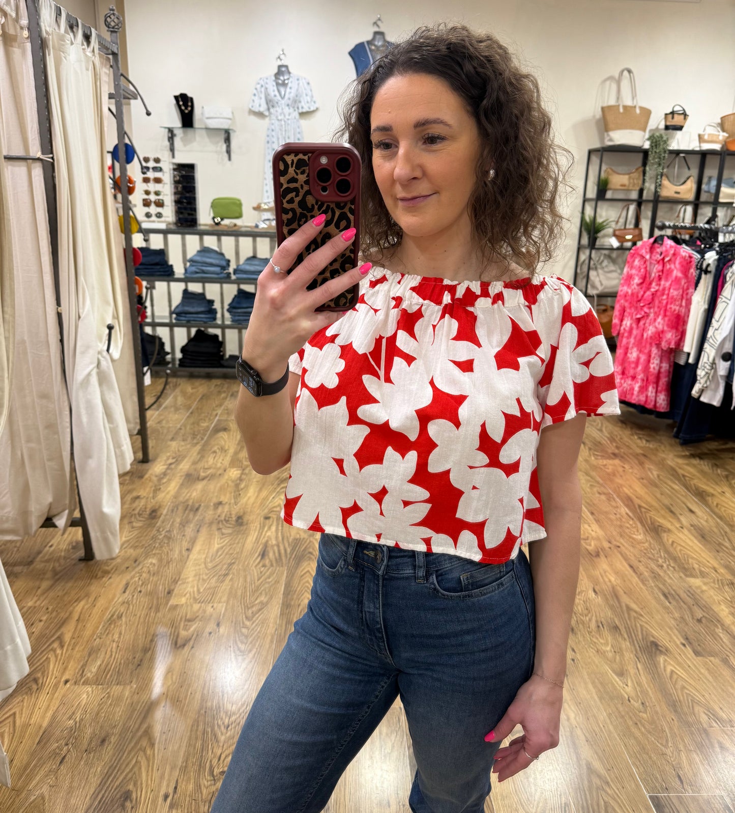 Vero Moda - DICTHE - Printed off the shoulder top