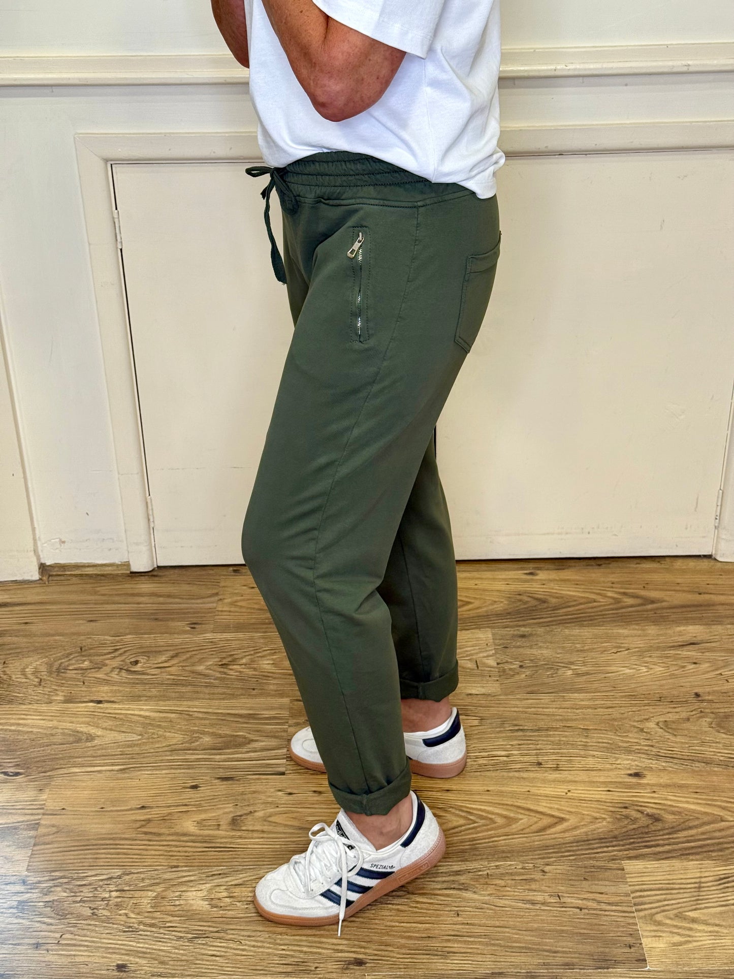 D.E.C.K by DECOLLAGE - 814136 - Zip pocket joggers