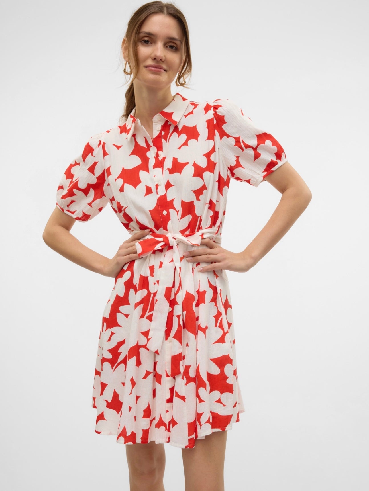 Vero Moda - DICTHE - Printed short sleeve shirt dress