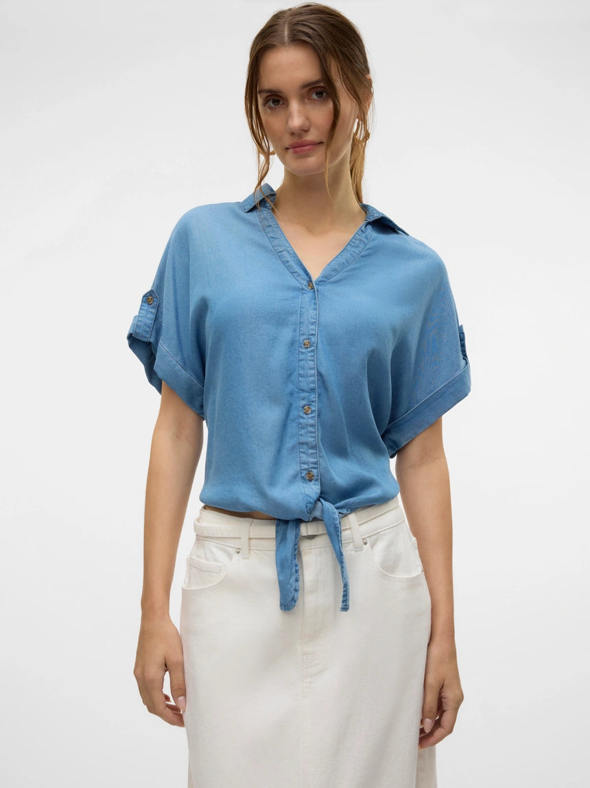 Vero Moda - FLEUR - Chambray tie front top