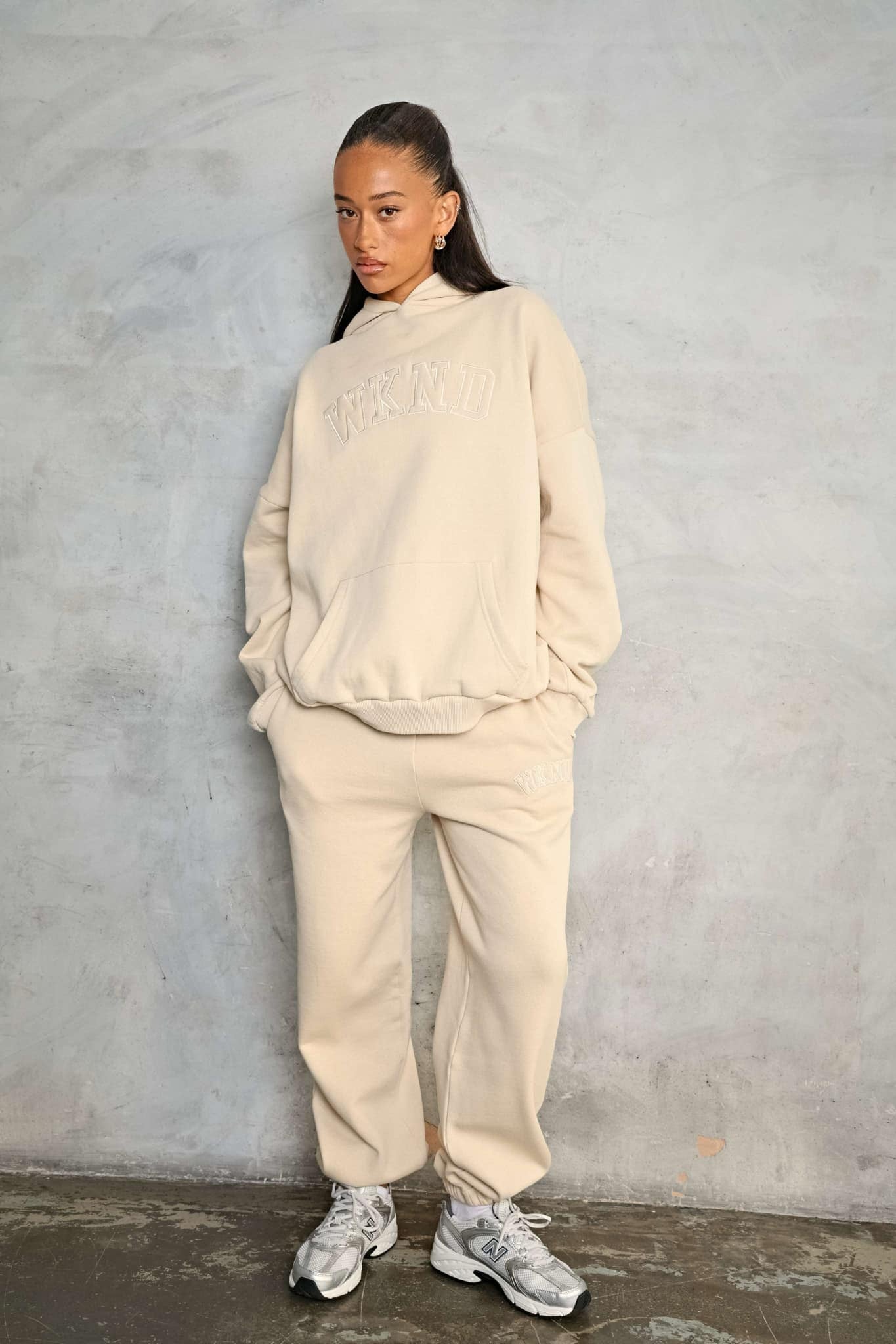 WkndGirl - 2859 - WKND logo hoodie - Cream