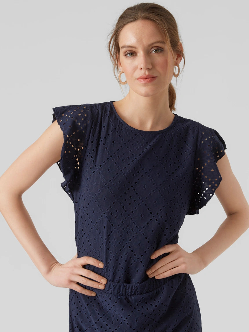 Vero Moda - TASSA - Cut out detail frill sleeve top