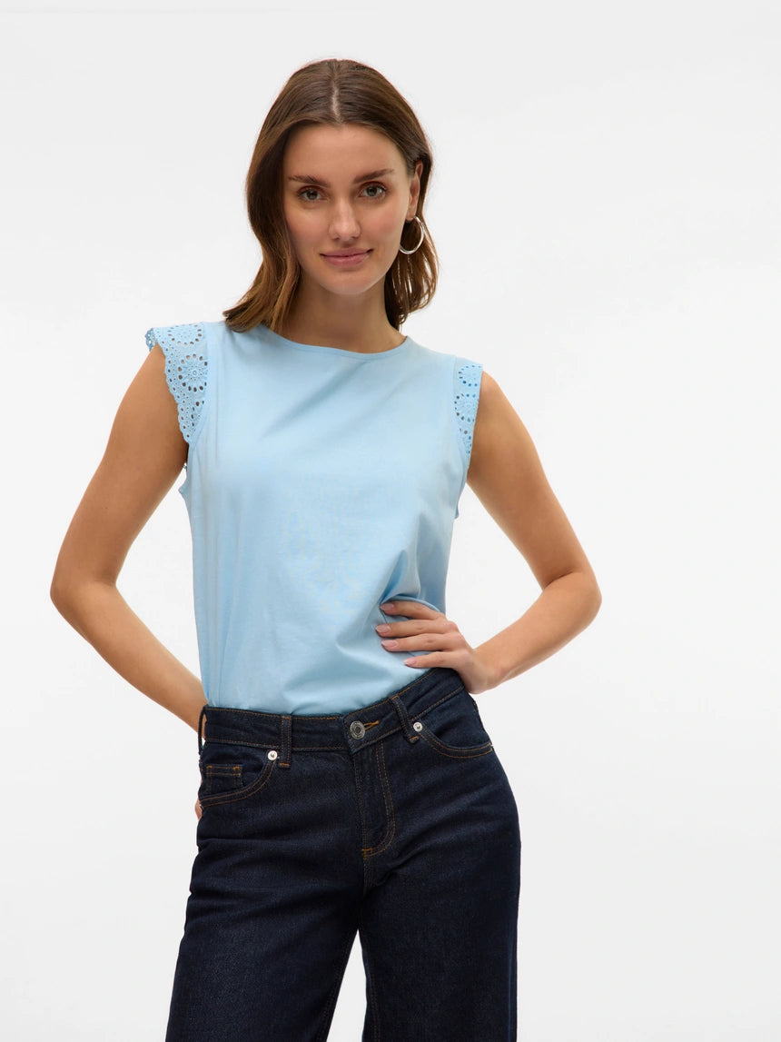 Vero Moda - EMILY - Lace frill cap sleeve top
