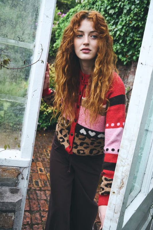 ICHI - LIVONI CA3 - Leopard & heart print knit cardigan