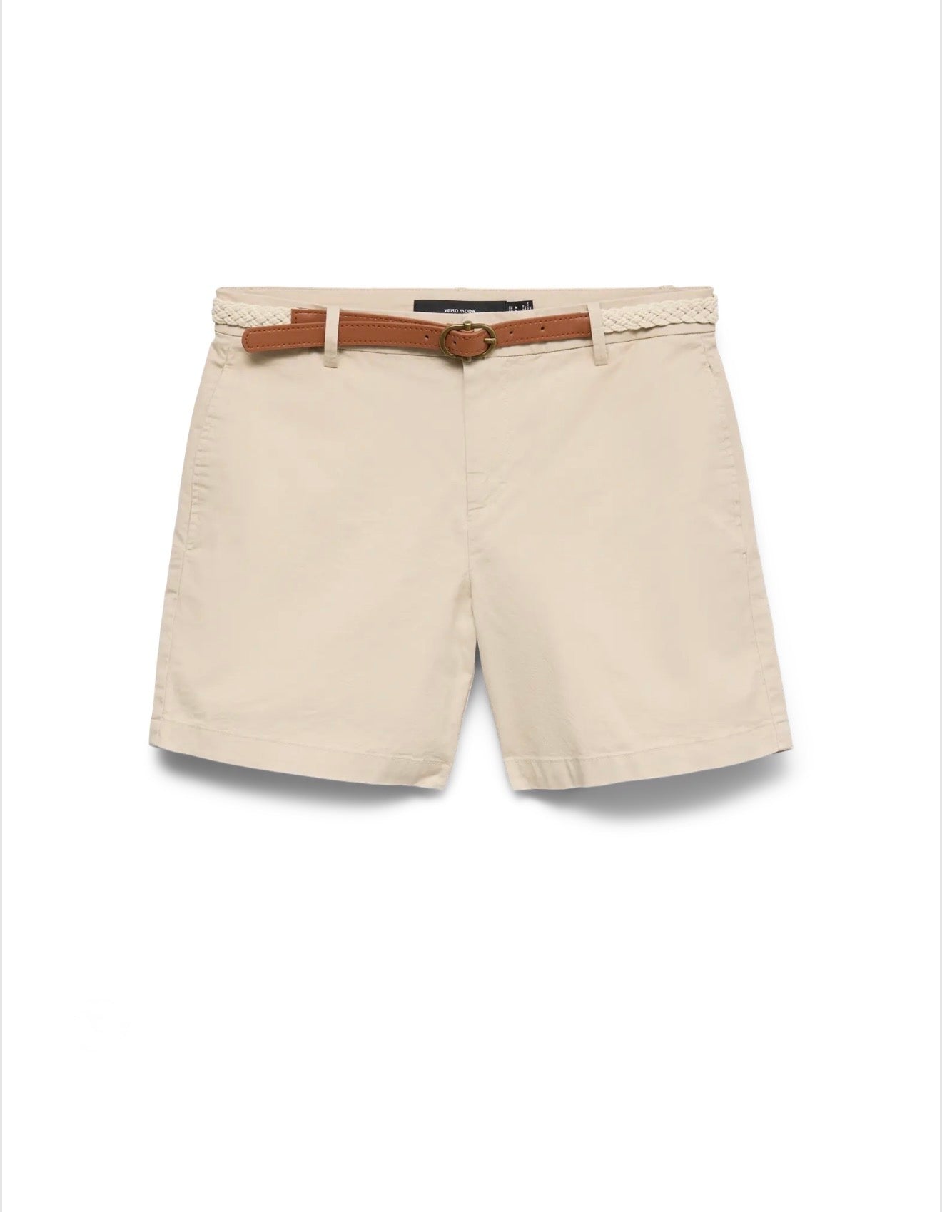 Vero Moda - FIEBY - Chino belted shorts