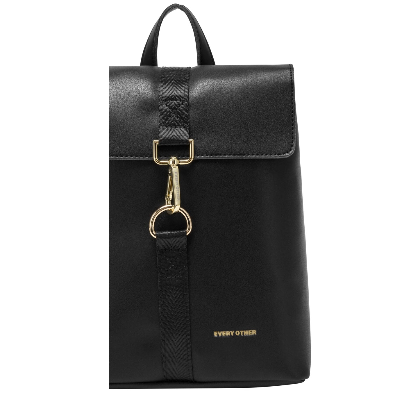 Every Other - 12113 - Clasp fastening backpack