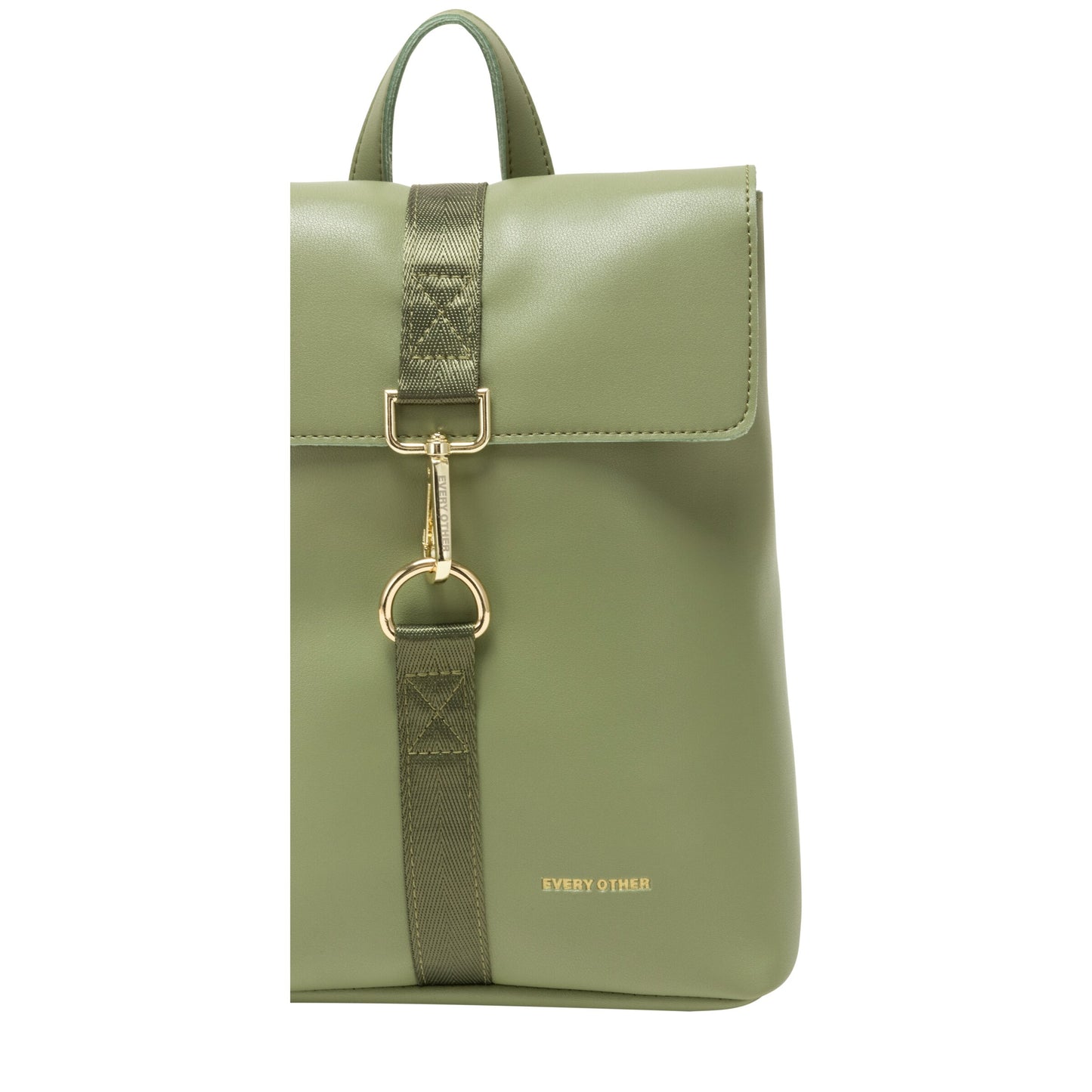 Every Other - 12113 - Clasp fastening backpack
