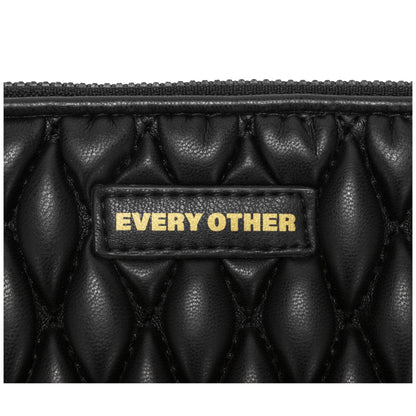 Every Other - 12134 - Quilted card holder
