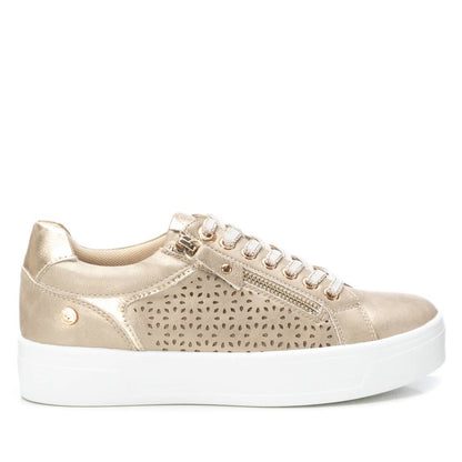 XTI - 143624 - Cut out zip detail trainer Gold