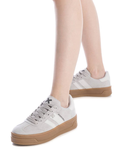 XTI Footwear - 143644 - Suedette Side stripe trainer - Light Grey