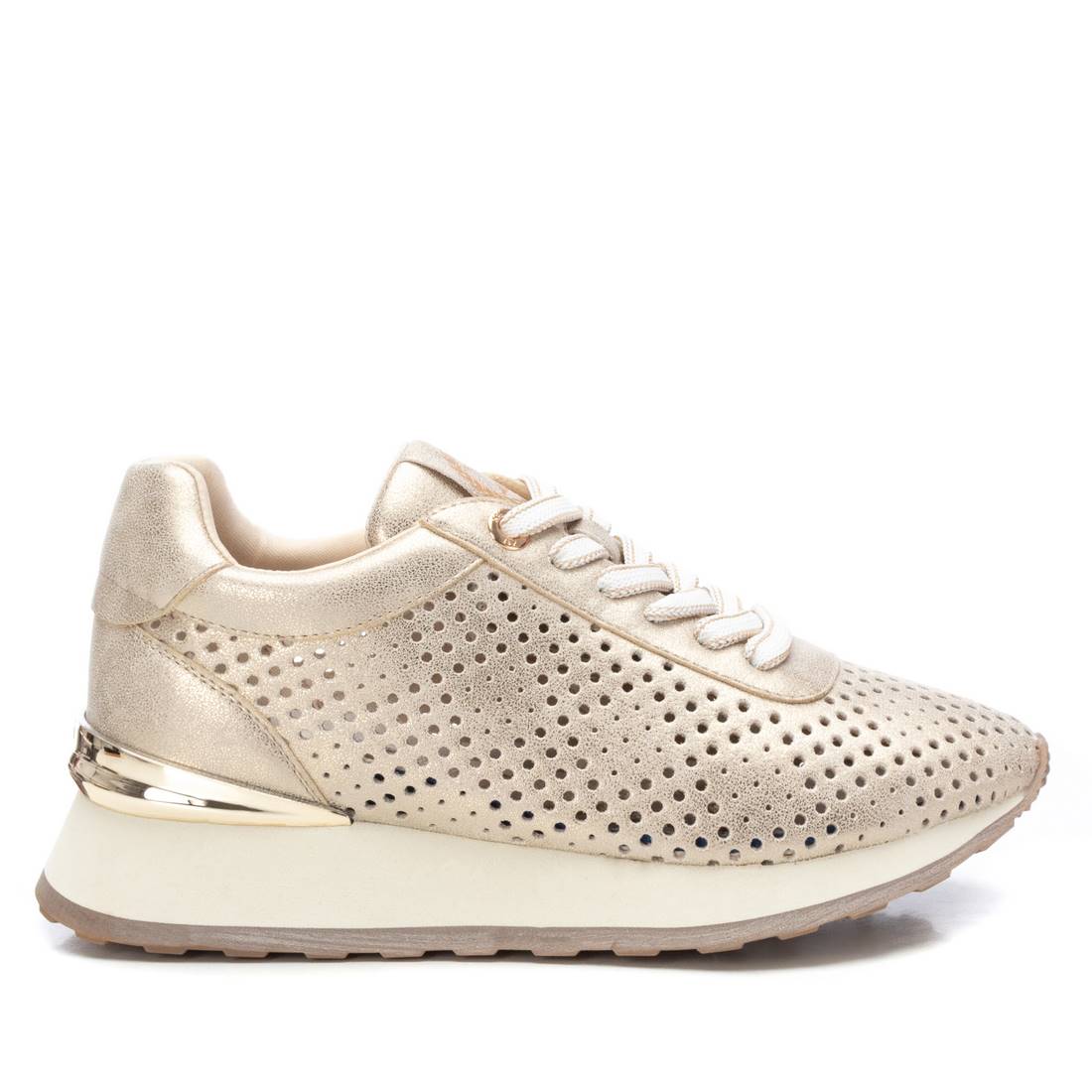 XTI - 143778 - Metallic sporty style trainer