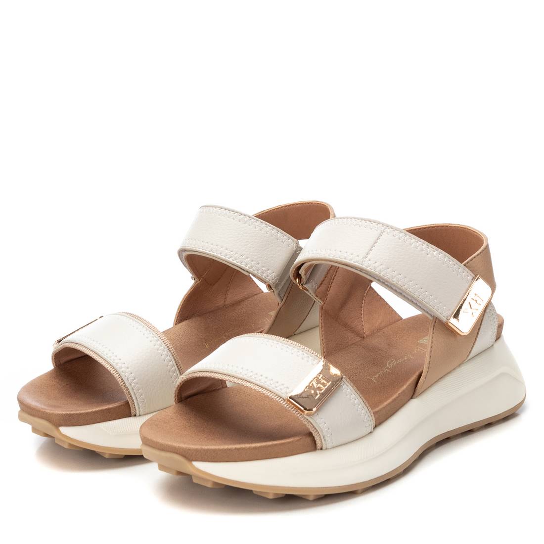 Xti - 143874 - Chunky dual strap low wedge sandal