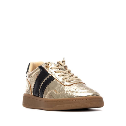 XTI Footwear - 144214 - Metallic side stripe trainers