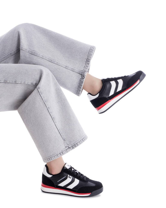 XTI Footwear - 144587 - Sporty side stripe trainer