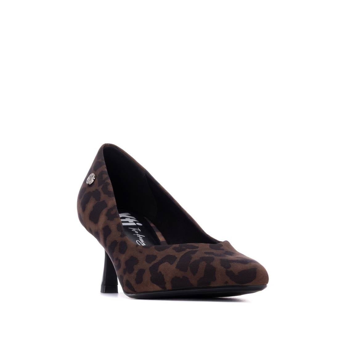 XTI Footwear - 144704 - Scuba fabric kitten heel court shoe in leopard