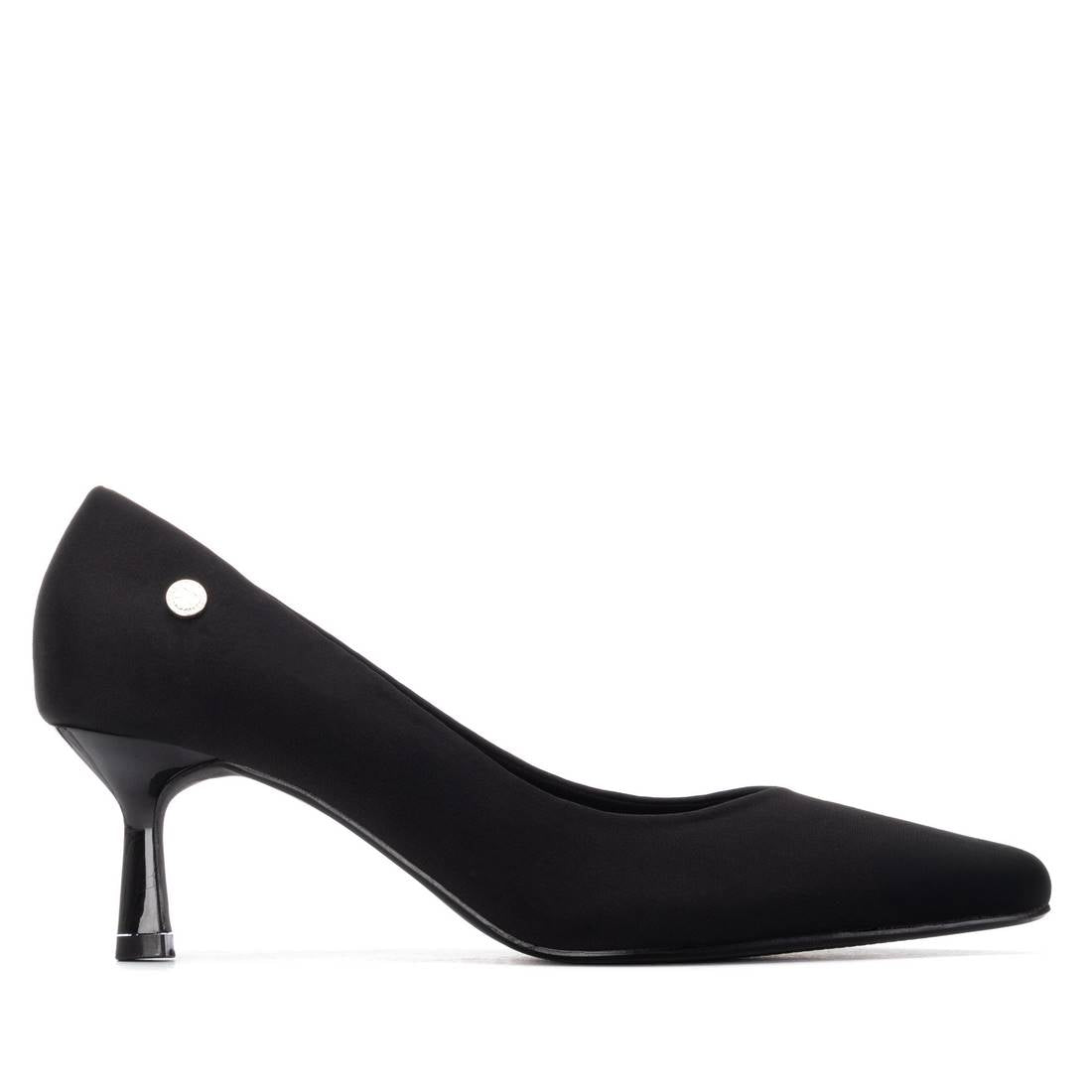 XTI Footwear - 144704 - Scuba fabric kitten heel court shoe