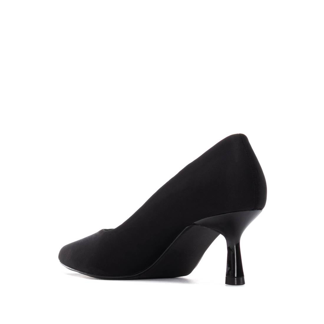XTI Footwear - 144704 - Scuba fabric kitten heel court shoe