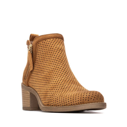 Xti - 145035 - Cut out detail side zip ankle boot