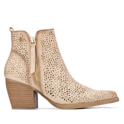 Xti - 145037 - Cut out detail ankle boot