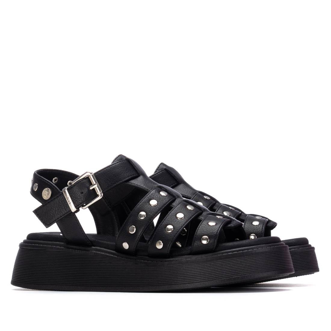 Xti - 145238 - Studded fisherman style sandal