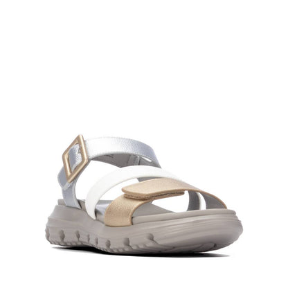 Xti - 145402 - Two tone chunky sandals