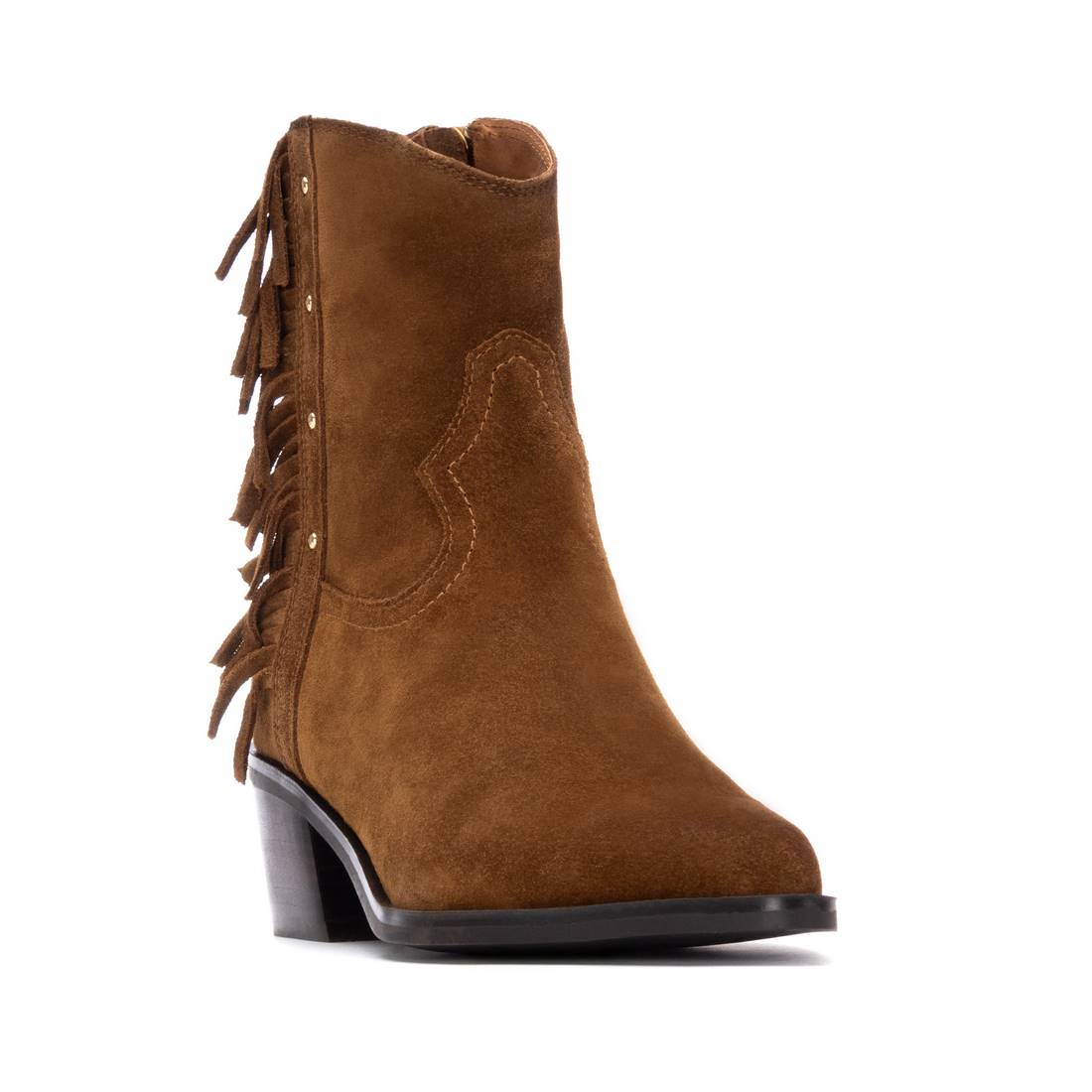Carmela Footwear - 162663 - Leather tassel detail boot