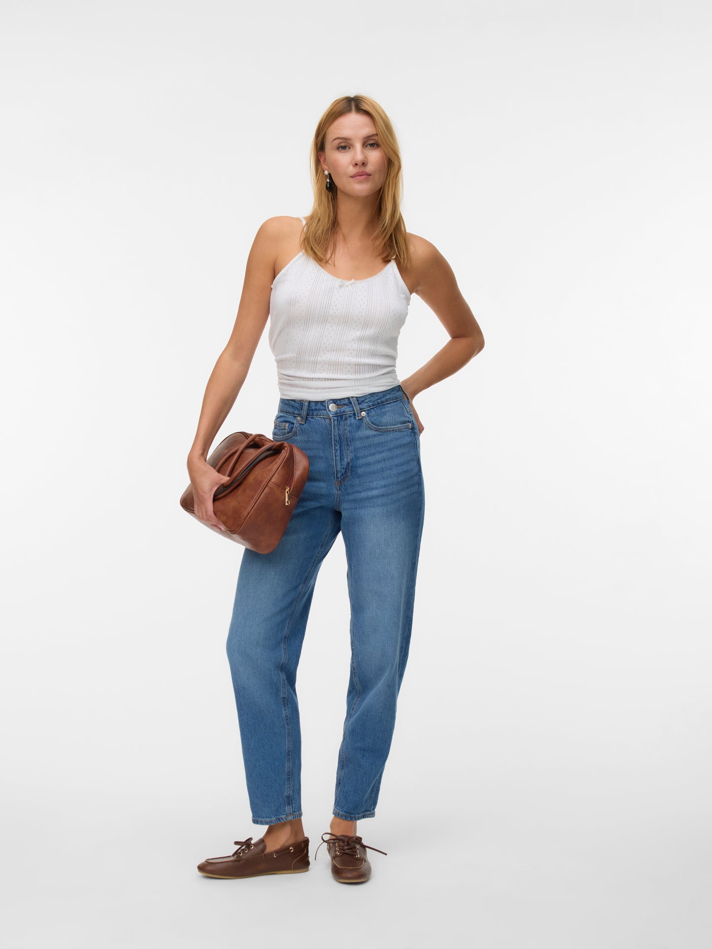 Vero Moda - TESSA - High rise mom denim jeans