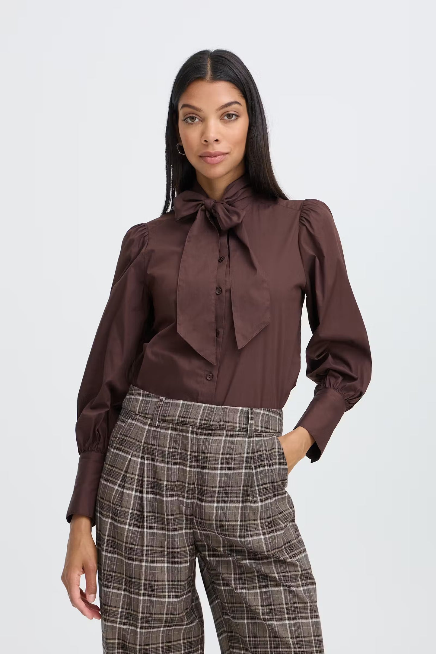 B.Young - IDOL - Bow long sleeve shirt