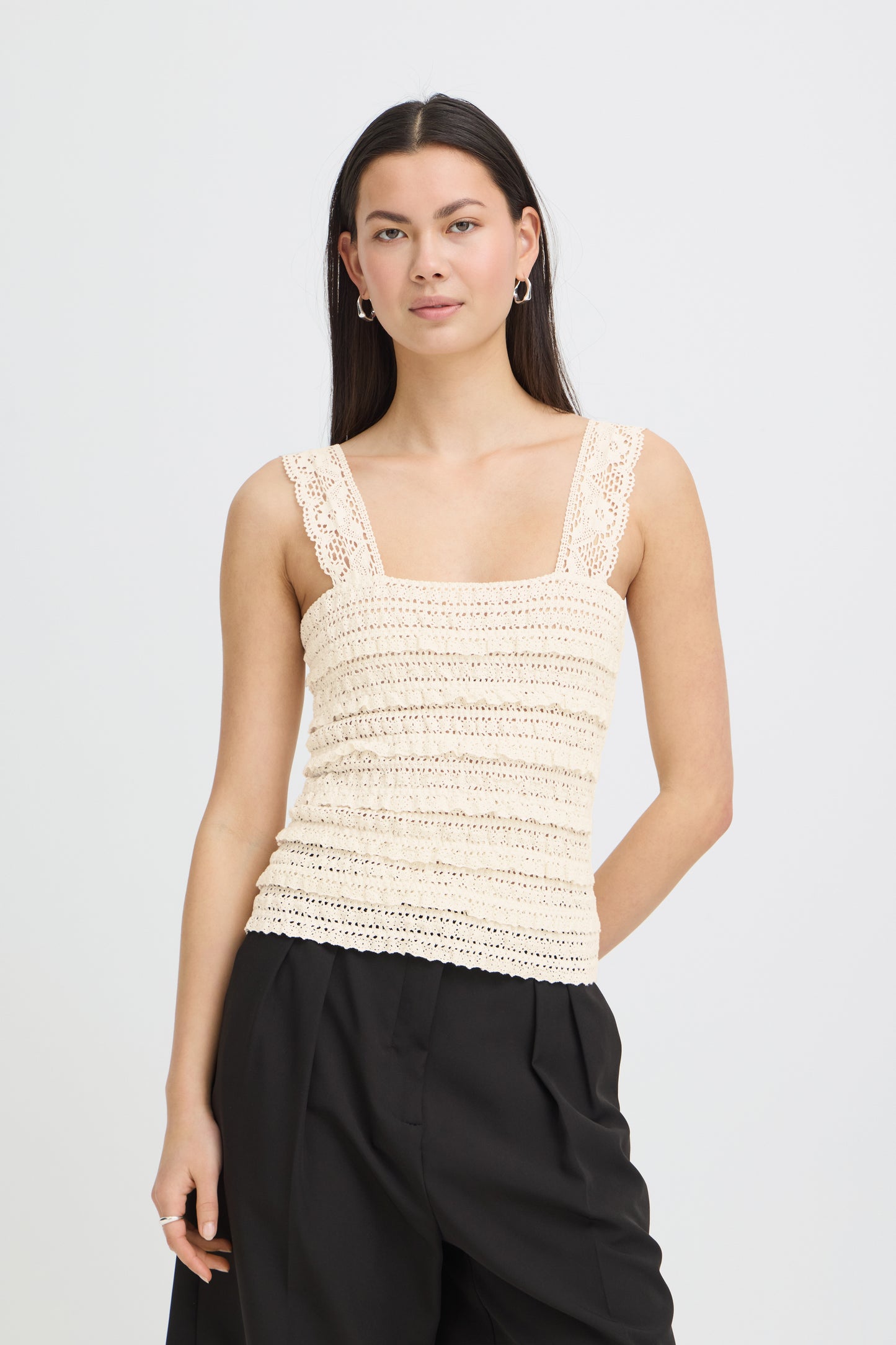 ICHI - MARLA - Layered lace fitted top