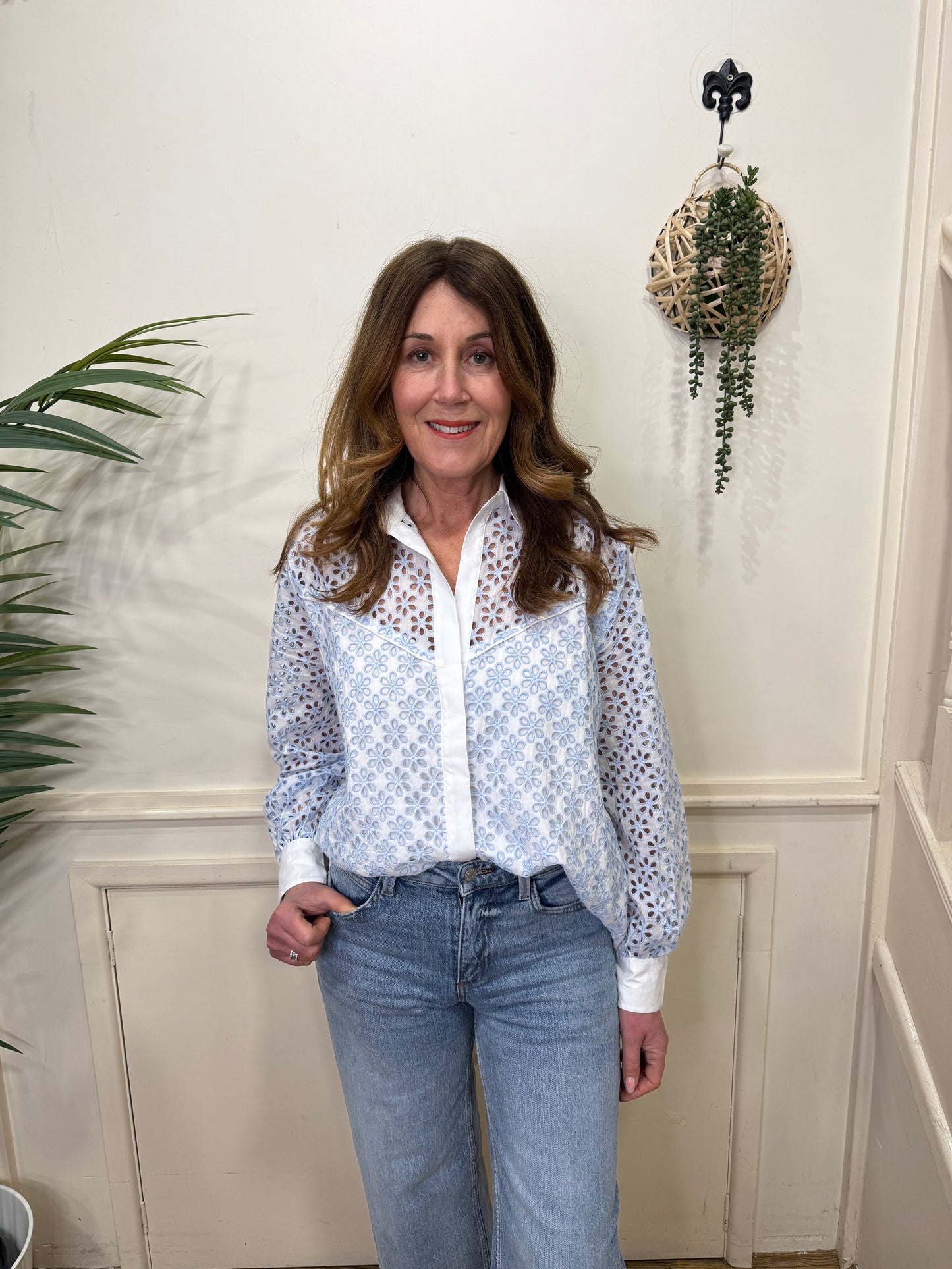 French Connection - 72YAT - Galina cotton embroidered shirt