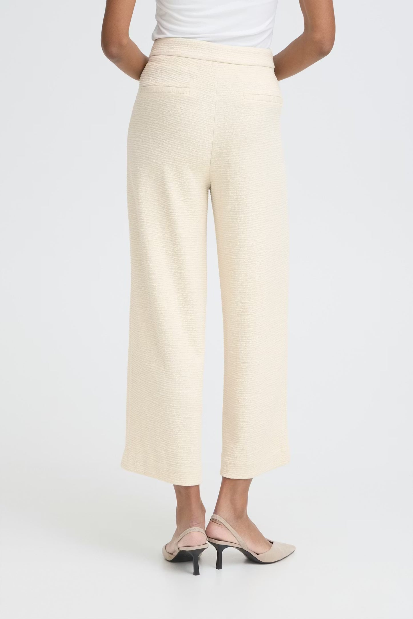 ICHI - KATE LUMINA - Textured ankle length trousers