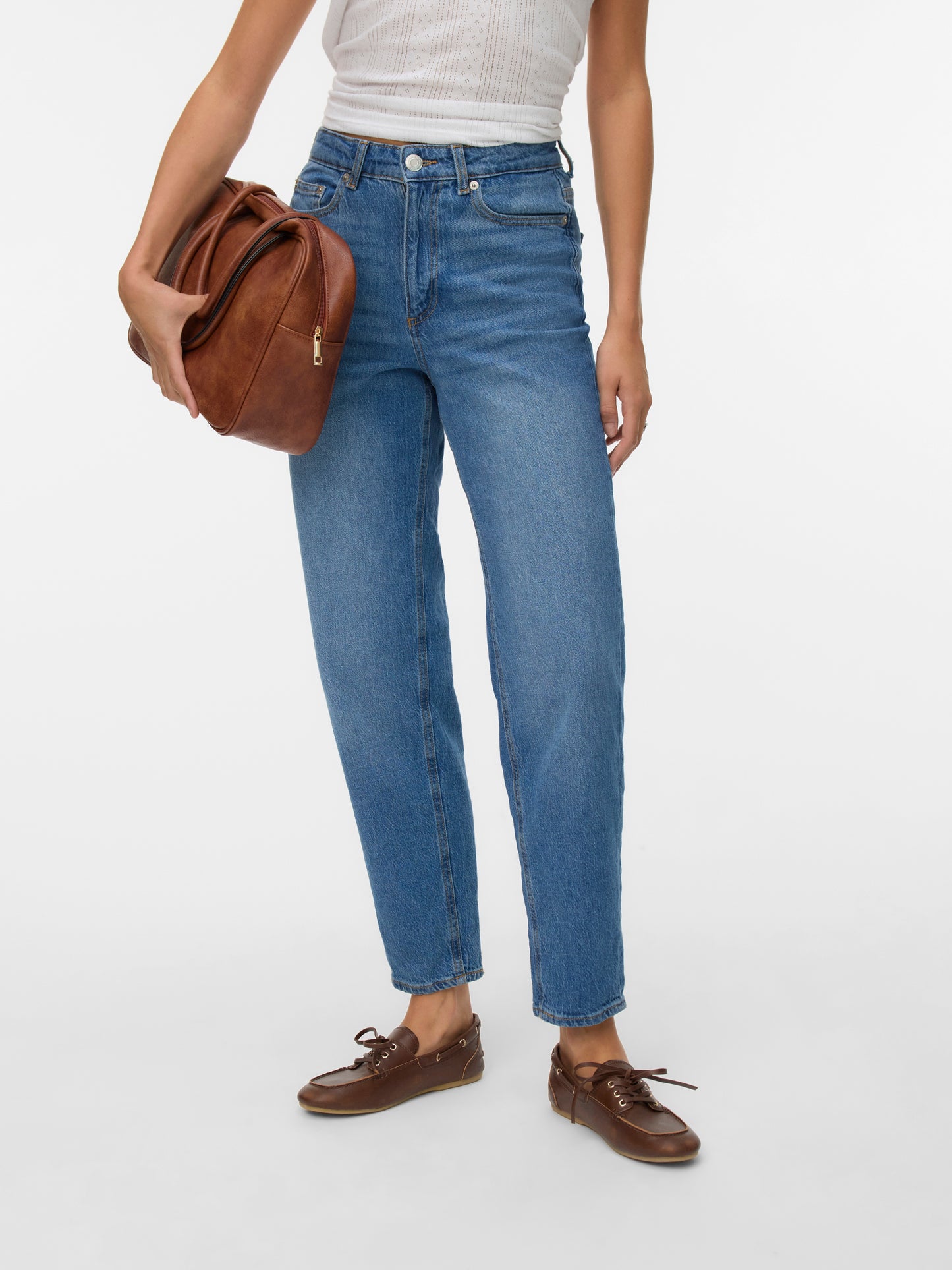 Vero Moda - TESSA - High rise mom denim jeans
