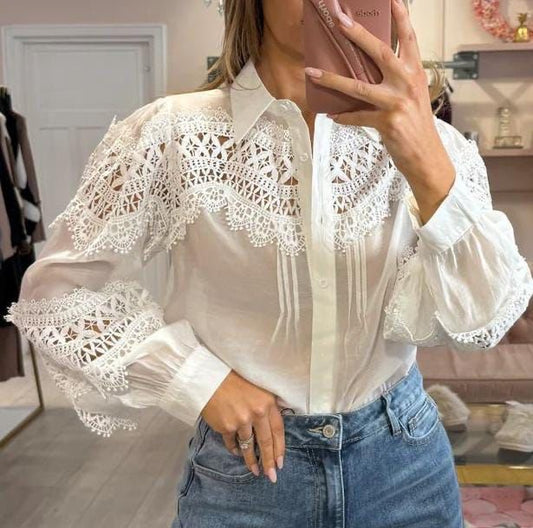 68659 - Lace detail shirt