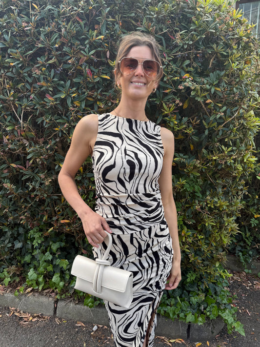 Vero Moda - POET - Printed fitted sleeveless top